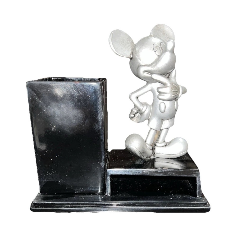8N6/ Disney Mickey Mouse Metal Figurine Desk‎ Organizer Pen Holder Collectible